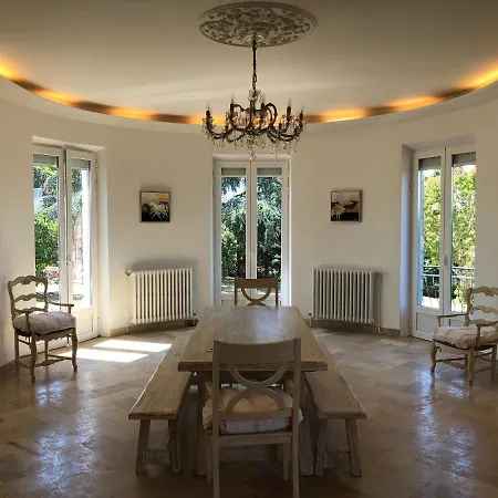 La Maison Des Brandes * Eynesse