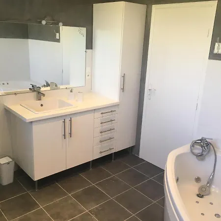 La Maison Des Brandes Villa