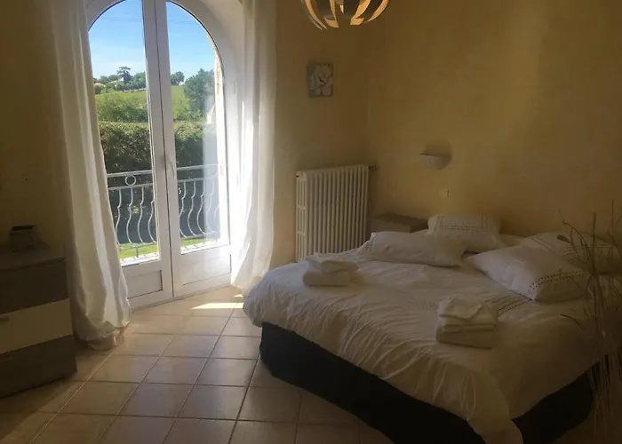 La Maison Des Brandes 别墅 *