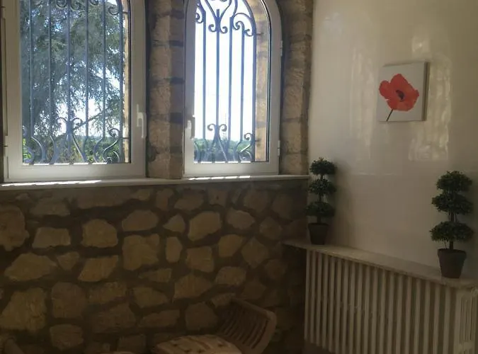 La Maison Des Brandes Eynesse